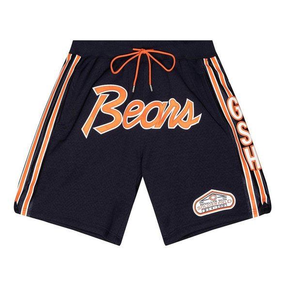 Chicago Bears Mitchell & Ness Salute to Soldier Field Just Don Throwback Shorts - Picture 4 of 4